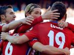 selebrasi-pemain-ateltico-madrid_20160418_102226.jpg