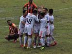 selebrasi-pemain-bali-united_20180810_153519.jpg