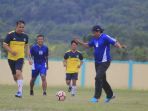 sepakbola_20180831_225526.jpg