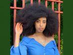 simone-williams-memecahkan-rekor-pemilik-rambu-afro-atau-kribo-terbesar.jpg