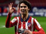 striker-atletico-madrid-asal-portugis-joao-felix-melakukan-selebrasi.jpg