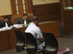 suasana-sidang-pembacaan-tuntutan-terhadap-terdakwa-abu-bakar.jpg
