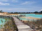suasana-wisata-gurun-pasir-telaga-biru-bintan.jpg