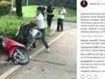 video-viral-pria-mengamuk-dan-merusak-motor.jpg