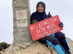 wahyuni-pendaki-tertua-di-indonesia.jpg