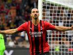 zlatan-ibrahimovic-melakukan-selebrasi-setelah-mencetak-gol-kedua-ac-milan-ke-gawang-lazio.jpg
