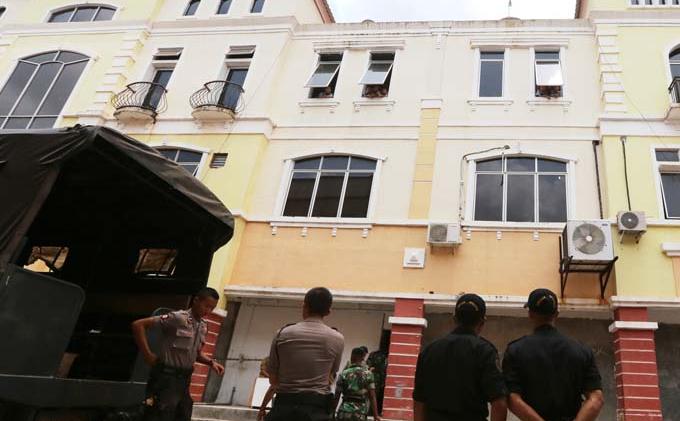 Foto-foto Razia dan Penyegelan Gelper di Batuaji - razia_gelper-1.jpg