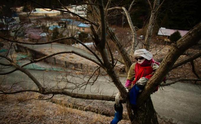 Haaa, Penghuni Dusun Ini Sebagian Besar Boneka Sawah - e9hyHkaRFZdDV_jLZuTS6ojqcvN81Kz2pdJPcUMLM5s4sd6jMqXYBzHNaFmzoByWTtVTR4FHLMqNLoPQUTNobw.jpg