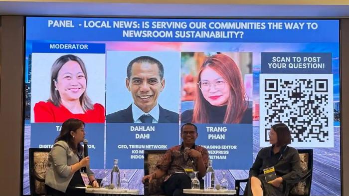 MEDIA SUMMIT --- CEO Tribun Network Dahlan Dahi saat jadi pembicara pada WAN-INFRA AMLS di Singapura, Rabu (5/11/2025). Dahlan membeberkan strategi yang dilakukan Tribun Network menghadapi tantangan dan disrupsi.