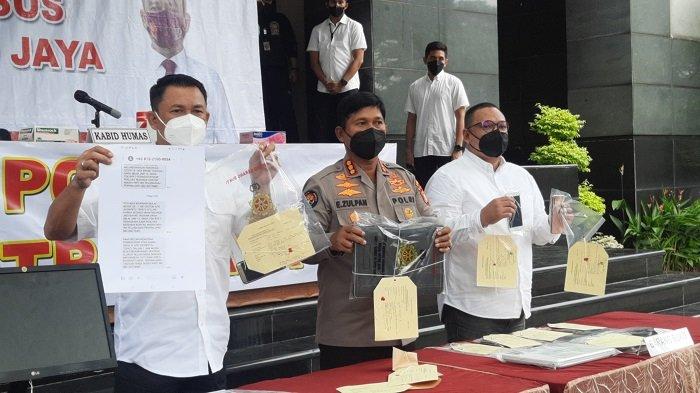 Ancam dan Sebar Data Nasabah, Lima Penagih Hutang Pinjaman Online Diciduk Polisi