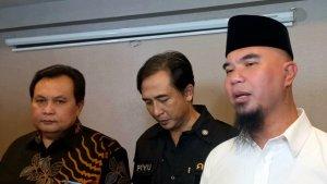 Ahmad-Dani-berduka-atas-meninggalnya-Titiek-Puspa.jpg