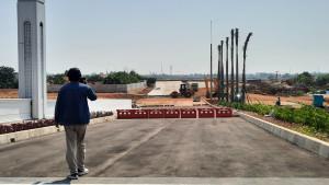 Bupati-Karawang-Aep-Syaepuloh-meresmikan-Jembatan-Parkland-Podomoro.jpg