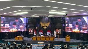 DPRD-DKI-Jakarta-menggelar-rapat-paripurna-membahas-hasil-akhir-Pansus-Perparkiran.jpg