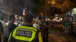 Debct-Collector-tantang-polisi.jpg