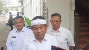 Gubernur-Jabar-Dedi-Mulyadi-soal-Desa-Sukawangi.jpg