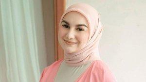 Irish-bella-punya-suami-baru.jpg