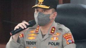 Irjen-Pol-Teddy-Minahasa.jpg