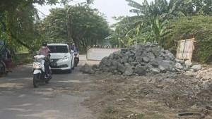 Kondisi-Jalan-Raya-Alinda-Bekasi-Utara.jpg