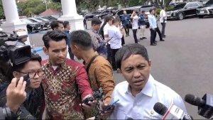Menteri-Kehutanan-Raja-Juli-Antoni.jpg