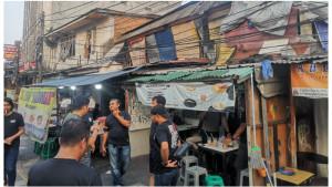 Polisi-mendatangi-lokasi-warkop-di-Jalan-Jati-Baru-I-Tanah-Abang-yang-diserang-geng-motor.jpg