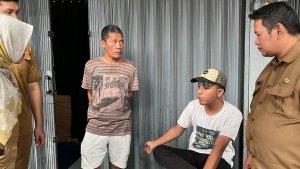 Suasana-warga-di-sekitar-lokasi-penggeledahan-terduga-teroris.jpg