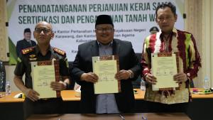 Tanda-tangan-MoU-penanganan-tanah-wakaf.jpg