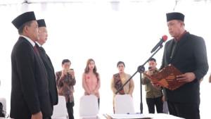 Wali-Kota-Bekasi-Tri-Adhianto-lantik-2-dirut-BUMD_.jpg