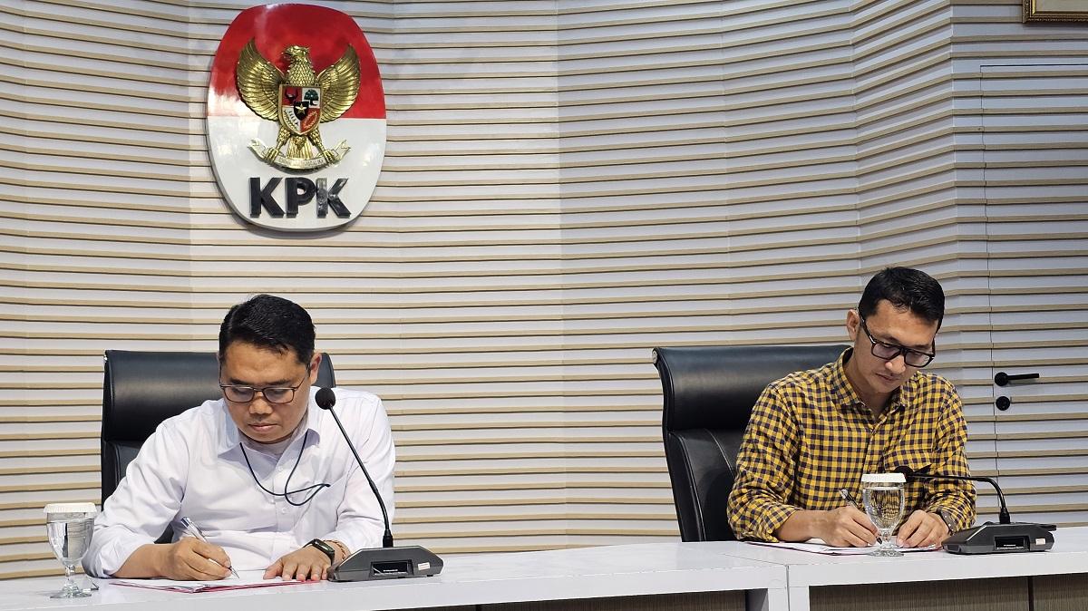 KPK Tetapkan Dua Anggota DPR jadi Tersangka Korupsi Program Sosial BI-OJK