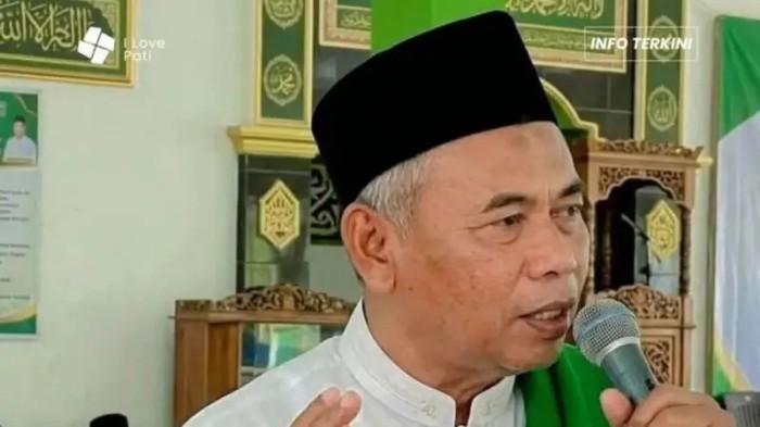 Kiai-Ashari-Pati.jpg