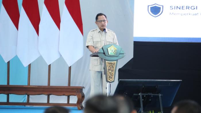 Mendagri-Tito-hadiri-kegiatan-Silaturahmi-dan-Arahan-Bersama.jpg
