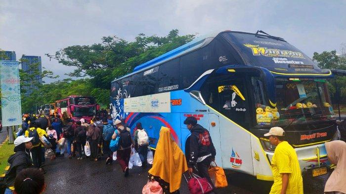 Mudik-Gratis-Tribunnews-dan-Adira-Finance1.jpg