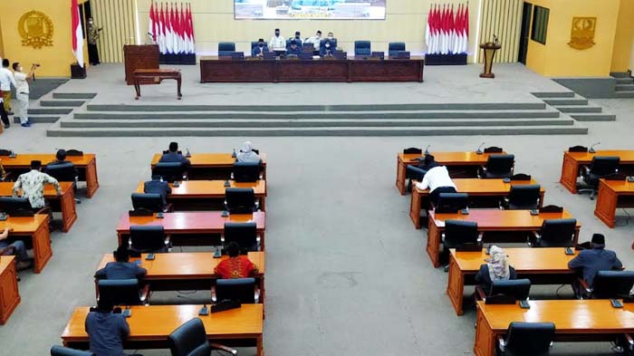 Rapat-Paripurna-DPRD-Bekasi-22-April-2022.jpg