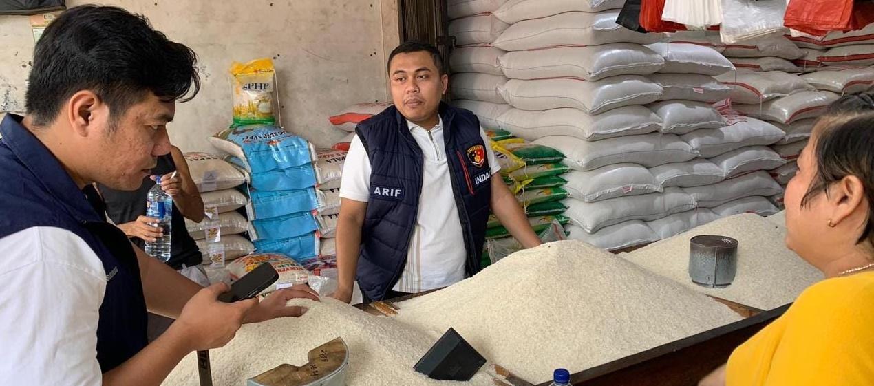 Satgas-Polda-Metro-Jaya-cek-harga-beras.jpg