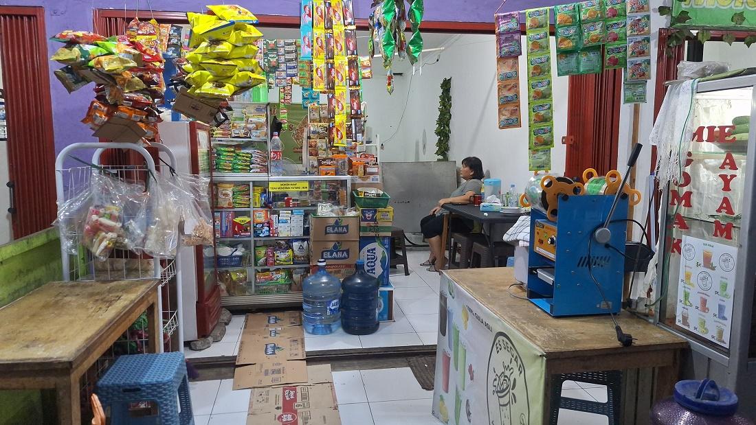 Warung-kelontong-dibobol-maling.jpg