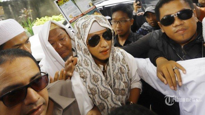 Bahar bin Smith Laporkan Balik Politisi PSI: Tunggu Waktunya Saja, Kami Lagi Persiapkan Bukti-bukti!