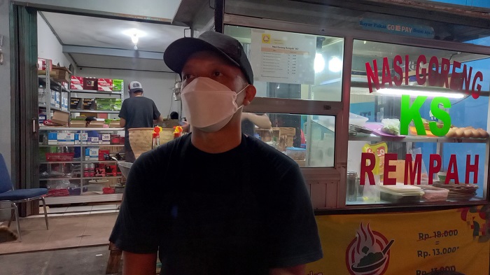 Bang Tigor Ahli Hukum yang Beralih Profesi Jadi Tukang Nasi Goreng setelah Dipecat dari KPK