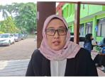 Kepala-Dinas-Kesehatan-Kota-Bekasi-drh-Satia-Sriwijayanti-memberikan-klarifikasi.jpg