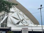 Lapangan-padel-rusak-diterpa-angin-puting-beliung.jpg