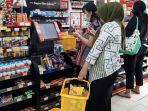 Minyak-goreng-di-mini-market-diserbu.jpg