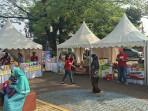 Operasi-pasar-murah-di-Rawalumbu-Bekasi.jpg