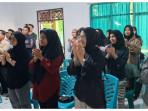 Sejumlah-calon-pengantin-mengikuti-kegiatan-tepuk-sakinah-di-KUA-Tambun-Selatan.jpg