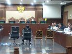 Sidang-korupsi-17-Apr.jpg