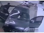Viral Perempuan Pengemudi Toyota Agya Histeris karena Mobil Dirampas, Polisi Ungkap Fakta