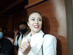 Gusar Ditanya Soal Pasangan Baru, Wulan Guritno: Jodoh Gak Usah Dicari, Datang Sendiri Itu