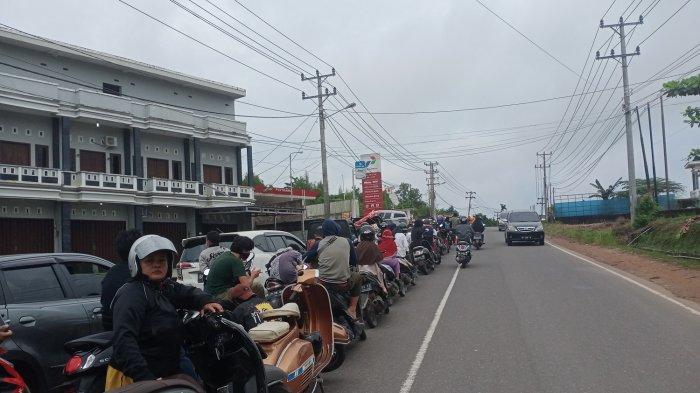 BBM Langka di Pangkalpinang, Sopir Angkot hingga Ojol Kelimpungan
