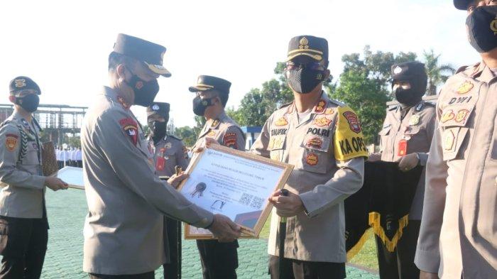 Layani Masyarakat dengan Maksimal, Kapolres Belitung Timur Raih Penghargaan dari Kemenpan-RB