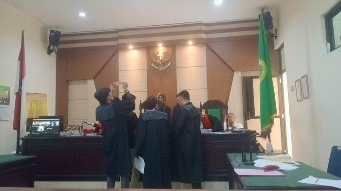 Beli HP Pakai Uang Palsu, Tiga Sindikat Pengedar Upal Disidangkan di PN Pangkalpinang