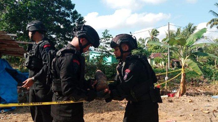Brimob Evakuasi 20 Mortir dari Rumah Taqwa, Rencananya Bakal Diledakkan