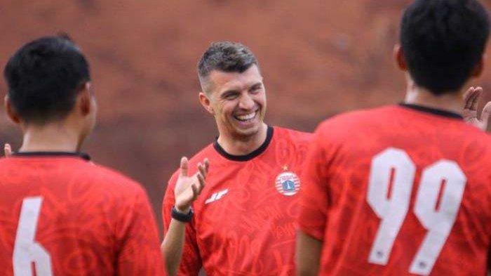 Tatap Klasemen Liga 1 2023 Persija Dapat Kabar Baik, Arema FC Percayakan Pelatih Lokal