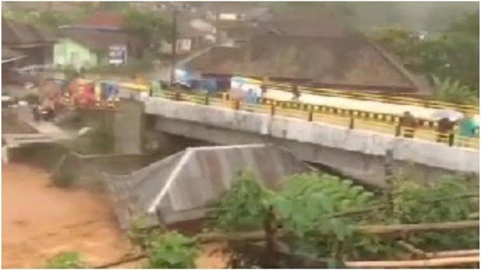 Banjir Bandang OKU Selatan, Puluhan Rumah Hanyut, Satu Orang Tewas